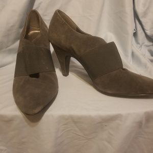 Suede bootie